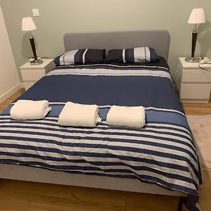 https://appartement-t2-paray-vieille-poste.fr-paris.fr