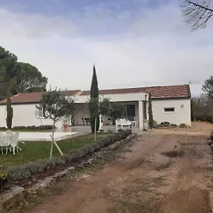 Hébergement de vacances Joli Au Coeur De La Provence Verte, Saint-Maximin